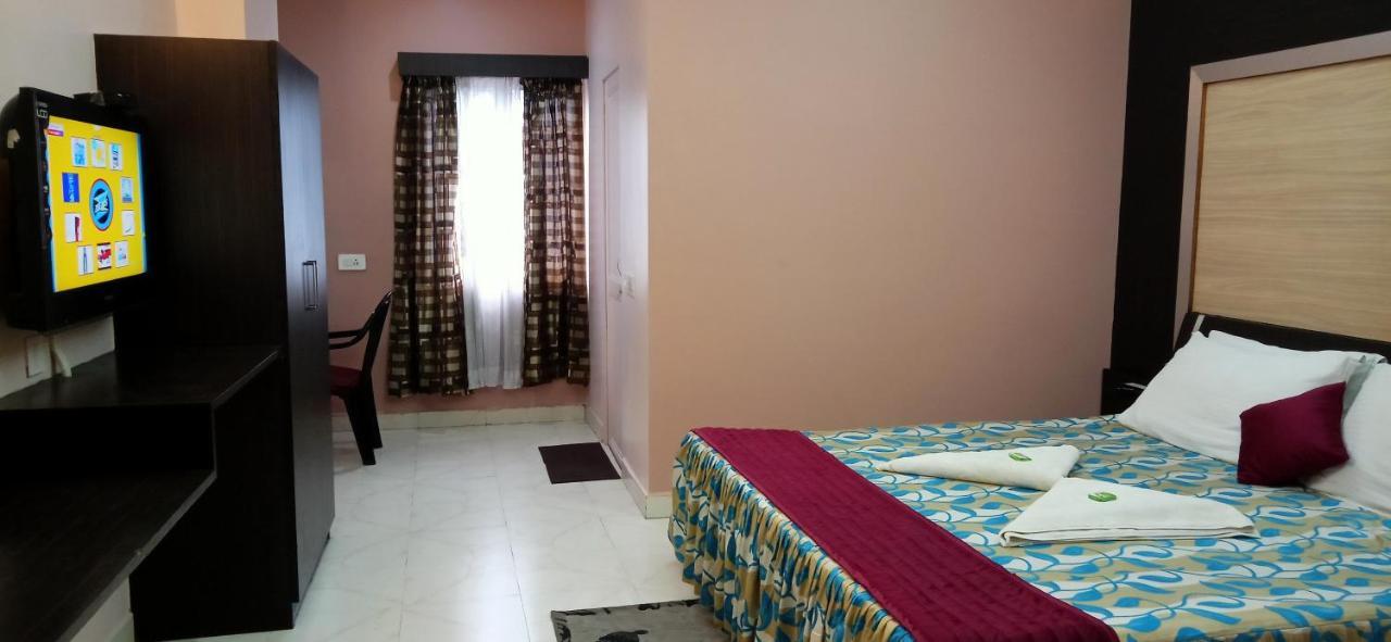 Hotel Barbareek Shillong Exterior photo